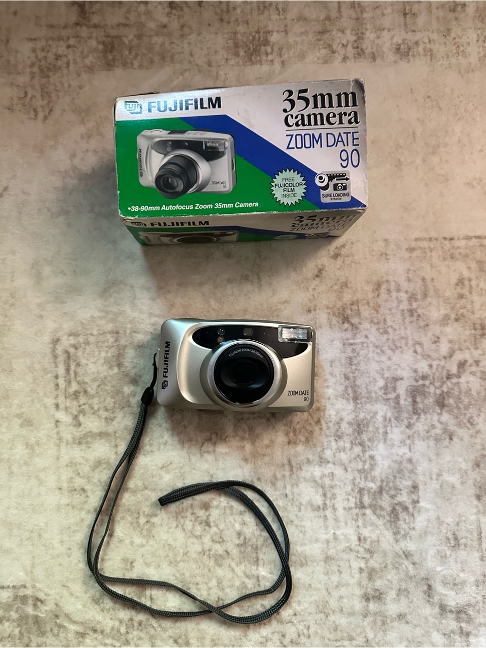 Fujifilm Zoom Date 90 35mm Point & Shoot Film Camera Silver